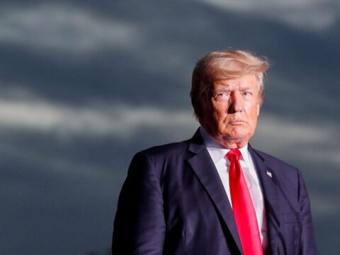 Tramp və oğlunu güllələməklə hədələyən qadın həbs edilib