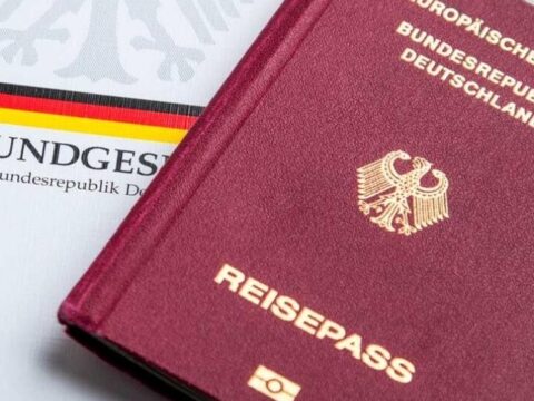 Almaniyada vətəndaşlıq almaq istəyənlərə ŞAD XƏBƏR