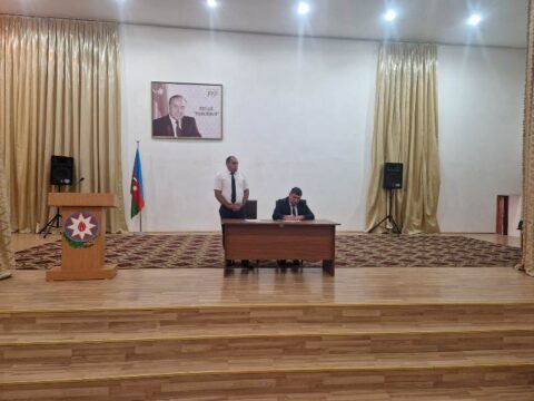 İdarə rəisi Oğuz rayonunun idman ictimaiyyəti ilə görüşüb