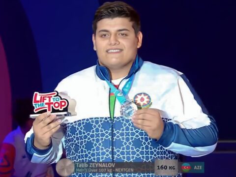 BDU-nun tələbəsi pauerliftinq üzrə 2 gümüş medal qazanıb