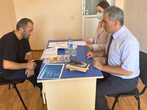 Ombudsmanın nümayəndələri Azərbaycan sərhədini pozan erməni diversanta baş çəkib