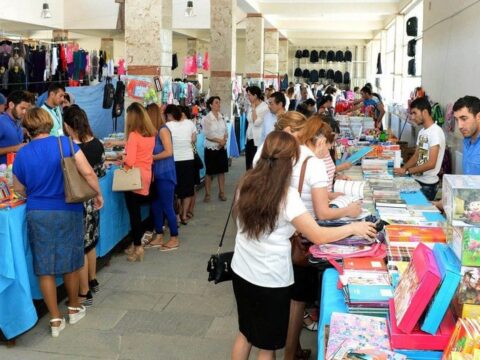Naxçıvanda məktəbli yarmarkası keçiriləcək