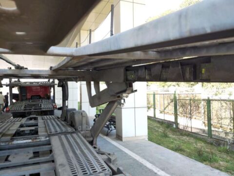Gürcüstana gedən yük maşınından mobil telefonlar aşkarlandı
