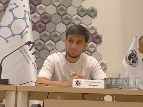 “Yeni komandada baş məşqçi ola bilmərəm”