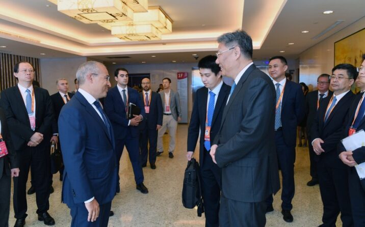 Azərbaycan-Çin iqtisadi əlaqələrinin inkişafı perspektivləri müzakirə edilib Azərbaycan-Çin iqtisadi əlaqələrinin inkişafı perspektivləri müzakirə edilib