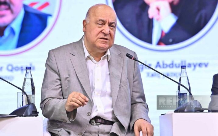 “Yazıçı kitab nəşrinə pul verməməlidir, o qonorar almalıdır” “Yazıçı kitab nəşrinə pul verməməlidir, o qonorar almalıdır”