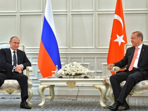 Putin Ərdoğana Mixail Qusmanın onun haqqında çəkdiyi filmi təqdim edib