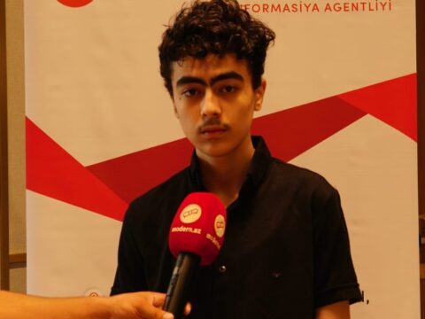 Yüksək bal yığan abituriyentlər Modern.az-a təşəkkür etdilər