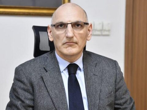 Elçin Əmirbəyovun DW-yə müsahibəsi: “Regiondakı vəziyyət humanitar deyil, siyasi xarakter daşıyır”