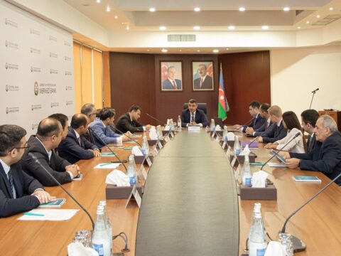 Mərkəzi Bankda daxili investisiya mühitinin sağlamlaşdırılması müzakirə edilib