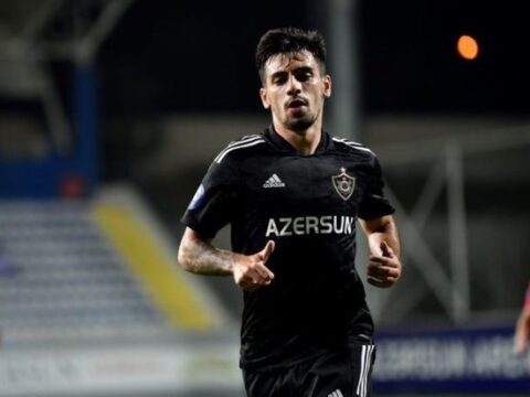 “Qarabağ” lazımsız legionerdən canını qurtardı