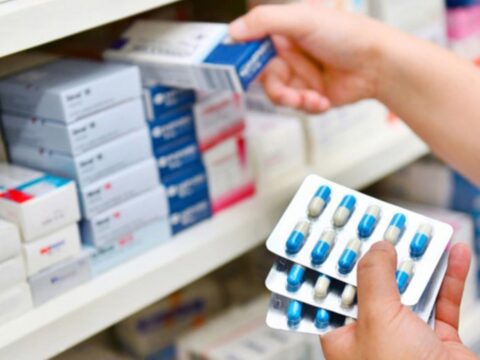 “Tarif Şurasının qərarı dərmanların qiymətini optimallaşdıracaq”