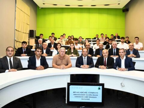 ADNSU-nun təcrübə keçən tələbələrinə sertifikatlar təqdim olunub