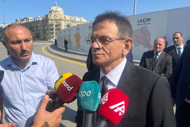 Mədət Quliyev: “Azərbaycanda 800-dən çox yeni silah növü üzərində işlər aparılır” Mədət Quliyev: “Azərbaycanda 800-dən çox yeni silah növü üzərində işlər aparılır”