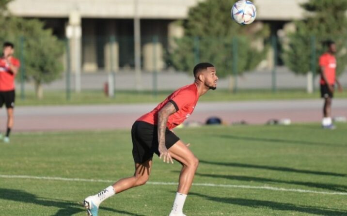 “Araz-Naxçıvan”ın braziliyalı futbolçusu 1 oyunluq cəzalandırılıb “Araz-Naxçıvan”ın braziliyalı futbolçusu 1 oyunluq cəzalandırılıb