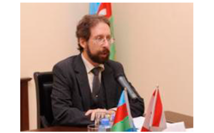 Robert Kutler: “Zəngəzur dəhlizinin açılmasına qarşı çıxanlar dar düşüncəyə sahibdirlər” Robert Kutler: “Zəngəzur dəhlizinin açılmasına qarşı çıxanlar dar düşüncəyə sahibdirlər”