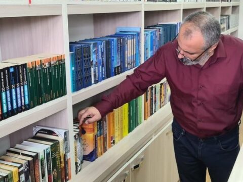 Ombudsman David Babayanı qəbul edib
