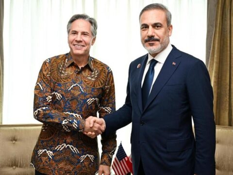 “YPG ilə əməkdaşlıqdan vaz keçin”