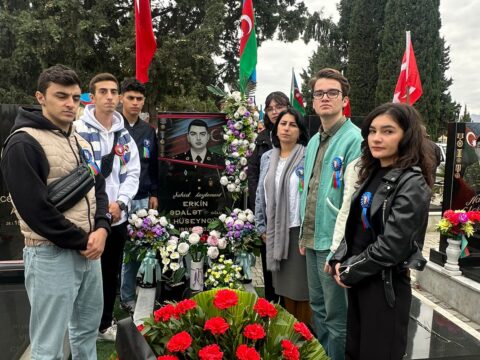 BDU-nun şəhid məzunu Erkin Hüseynovun məzarı ziyarət olunub