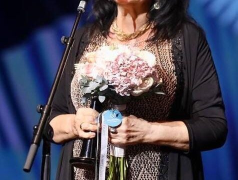 “Ayaqlarım tutuldu, həyəcandan özümü itirdim”-Həmidə Ömərova 35 il sonra onlarla görüşdü-FOTOLAR+ÖZƏL