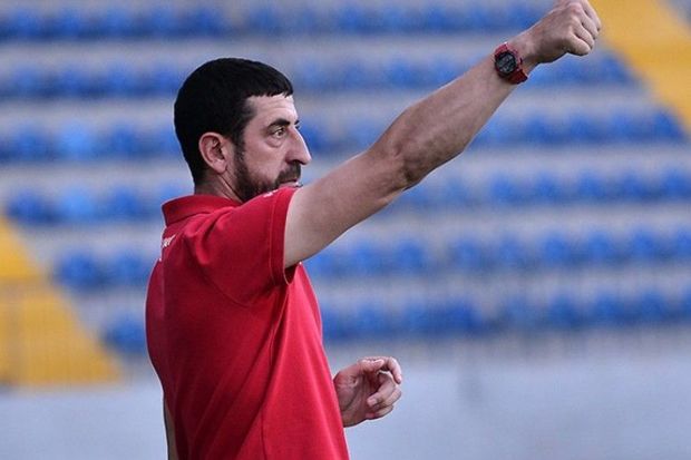 “Avropada 19 yaşlı futbolçular artıq top-klublarda çıxış edirlər”