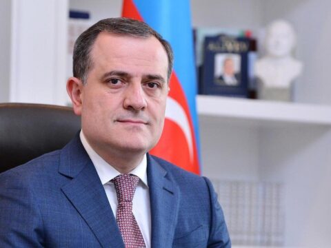 Ceyhun Bayramov BƏƏ-dən olan həmkarı ilə İsrail-Fələstin münaqişəsi haqqında danışıb