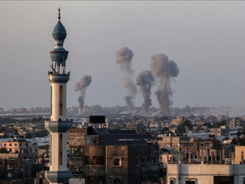 HAMAS Təl-Əvivi atəşə tutub