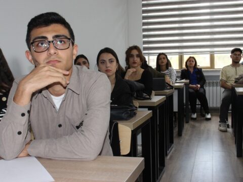 Tanınmış radiomenecer Azər Nəzərov BDU-nun Jurnalistika fakültəsinin tələbələrinə ustad dərsi keçib