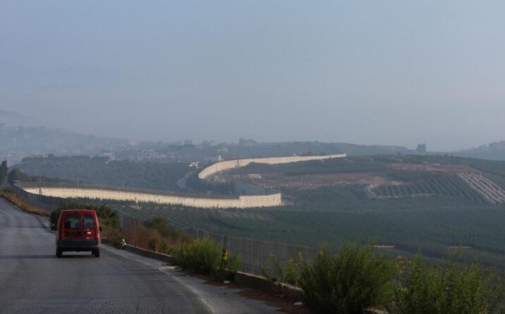 İsrailin Livanla sərhəddə yerləşən Kiryat-Şmona şəhərinin sakinləri təxliyə edilir İsrailin Livanla sərhəddə yerləşən Kiryat-Şmona şəhərinin sakinləri təxliyə edilir