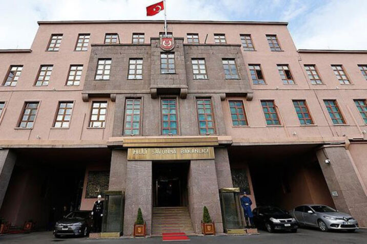 Türkiyə Ordusu İraq və Suriyada 5 terrorçunu məhv edib Türkiyə Ordusu İraq və Suriyada 5 terrorçunu məhv edib