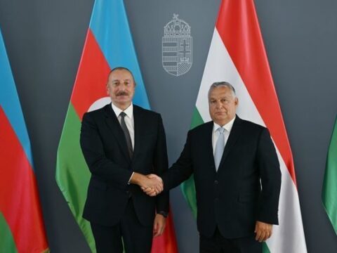 İlham Əliyev Viktor Orbanı təbrik etdi
