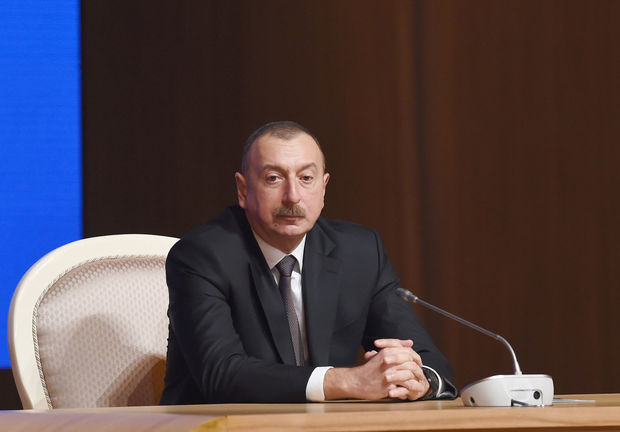 İlham Əliyev Latviyanın Azərbaycana yeni təyin olunmuş səfirinin etimadnaməsini qəbul edib