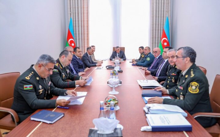 Mərkəzi Çağırış Komissiyasında oktyabr çağırışının nəticələri müzakirə edilib Mərkəzi Çağırış Komissiyasında oktyabr çağırışının nəticələri müzakirə edilib