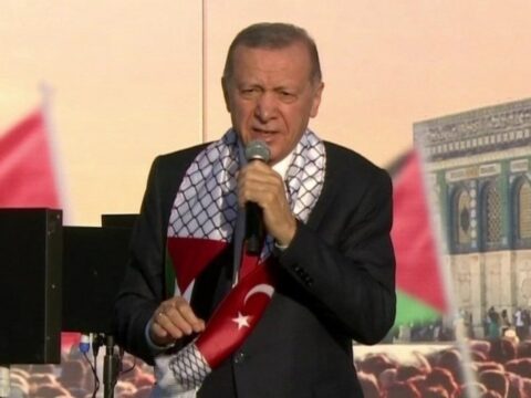 “Qarabağda, Liviyada hansı mövqedəyiksə, Yaxın Şərqdə də eyniyik”