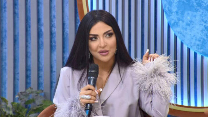 Vəfa Şərifovaya 5 minlik brilyant üzüyü kim hədiyyə edib? Vəfa Şərifovaya 5 minlik brilyant üzüyü kim hədiyyə edib?