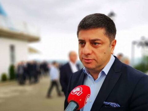 Zakariya Kutsnaşvili: “Gürcüstanın bir marağı var: Azərbaycanla Ermənistanı barışdırmaq”