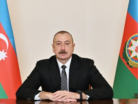 Aleksandar Vuçiç İlham Əliyevi təbrik edib