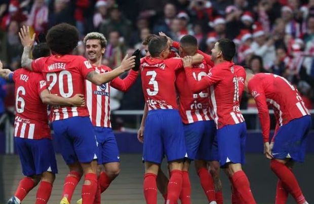 “Atletiko” “Sevilyanı” məğlub etdi, dörd dəqiqə oynayan türkiyəli futbolçu meydandan qovuldu