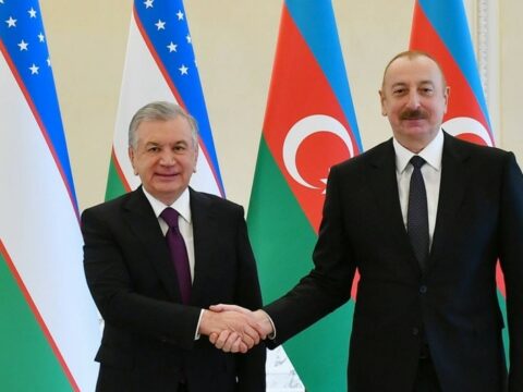 Şavkat Mirziyoyev Prezident İlham Əliyevi təbrik edib