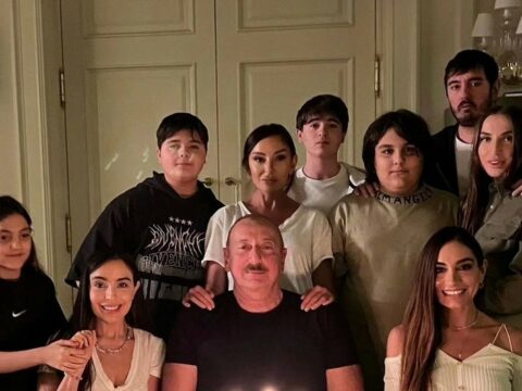 Prezident İlham Əliyev doğum gününü ailəsi ilə birgə qeyd edib