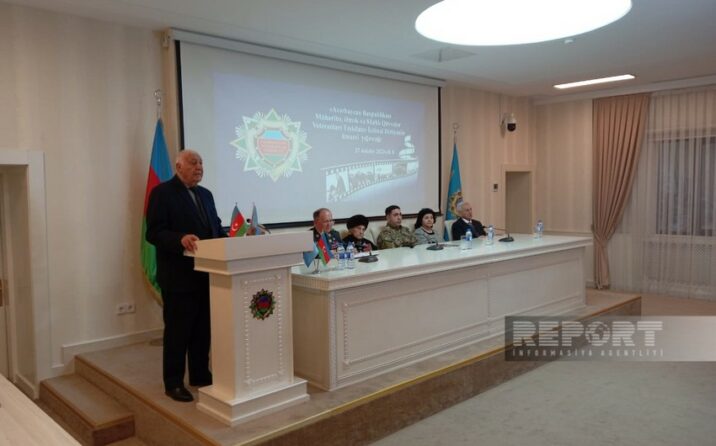 Veteranlar İlham Əliyevin prezidentliyə namizədliyini dəstəkləyib Veteranlar İlham Əliyevin prezidentliyə namizədliyini dəstəkləyib