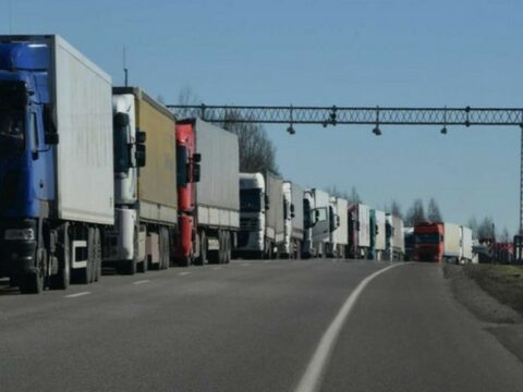 “Qırmızı Körpü” gömrük postunda 278 avtomobil gözləyir”