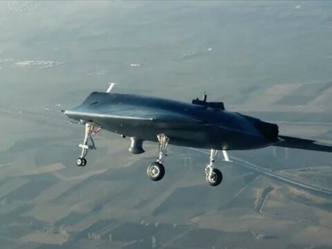 Türkiyənin yeni hücum pilotsuz təyyarəsi ANKA-3 ilk uçuşunu həyata keçirib