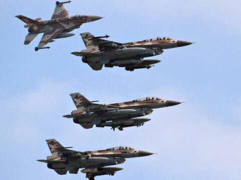 Çexiyalı zabit: “F-16-lar Ukraynaya üstünlük verməyəcək”