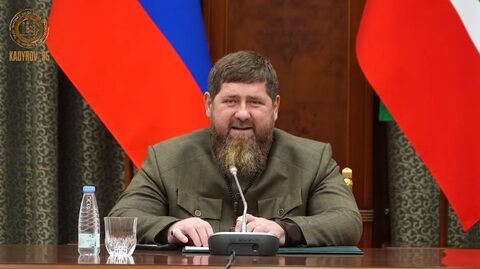 “Bizim mövqeyimizlə razı olmayanlar qoy respublikadan çıxıb getsinlər”