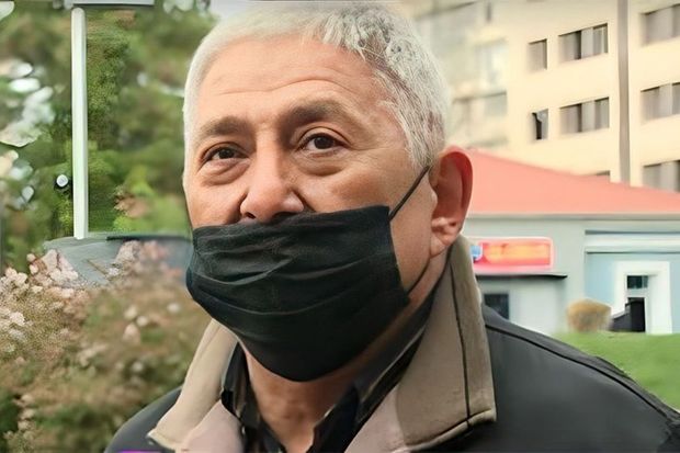 Ömürlük həbsdən bəraət almışdı: Bir milyon təzminat istəyir