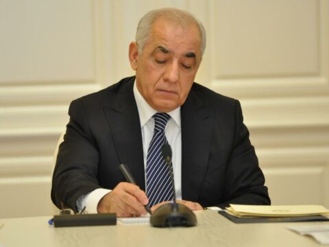 Baş nazirdən dövlət satınalmaları ilə bağlı MÜHÜM QƏRARLAR