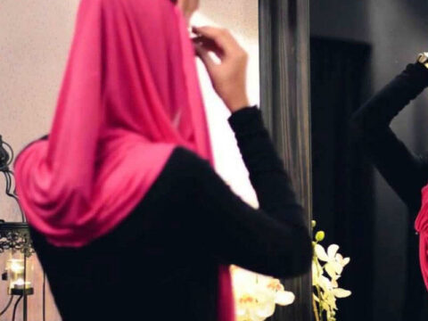 “Hicab taxmadığına, İmam Hüseynə…” – Şok təfərrüat