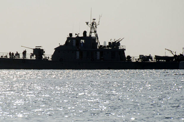 İranın casus gəmisi ABŞ-nin hücumundan öncə Qırmızı dənizi tərk edib