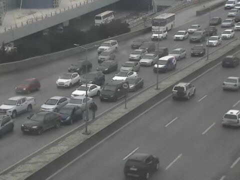 Bakıda qəza sıxlığa səbəb oldu